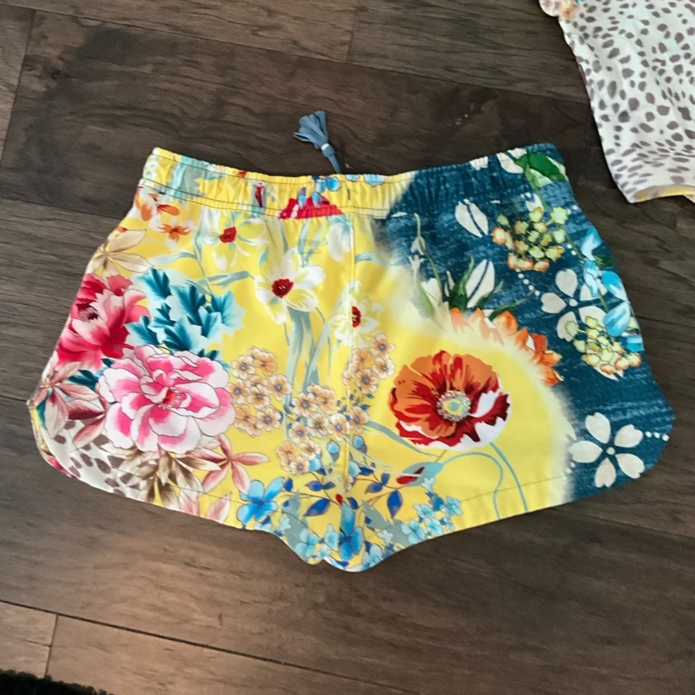 Johnny Was Floral Leopard Print Swimsuit and Shorts Set - Picture 5 of 7
